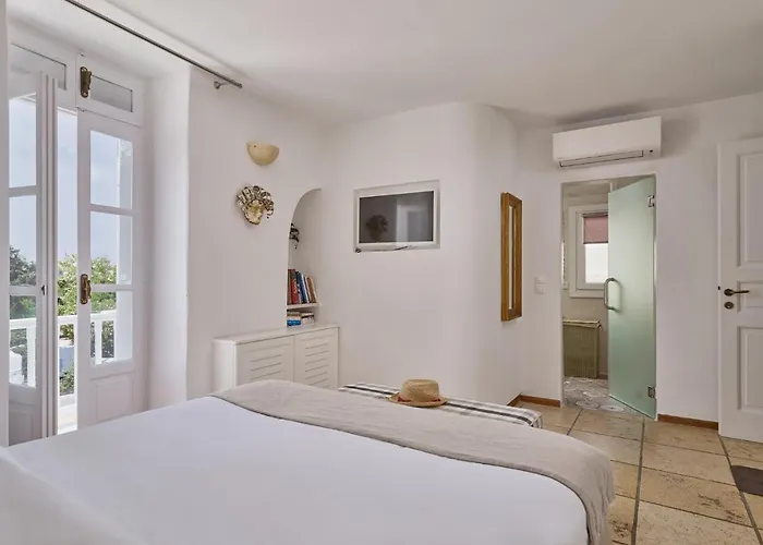 Daire Myconian Princess *